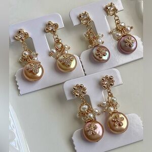 E140-Handmade High Quality Puffy Coin Pearl Earrings